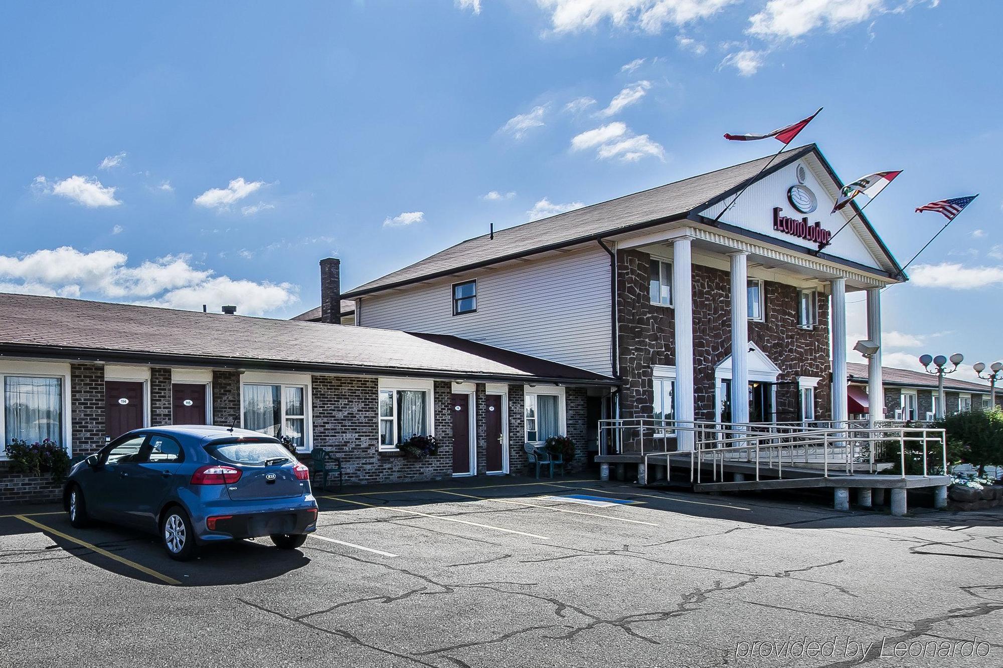 Queens Arms Inn Charlottetown Exteriér fotografie